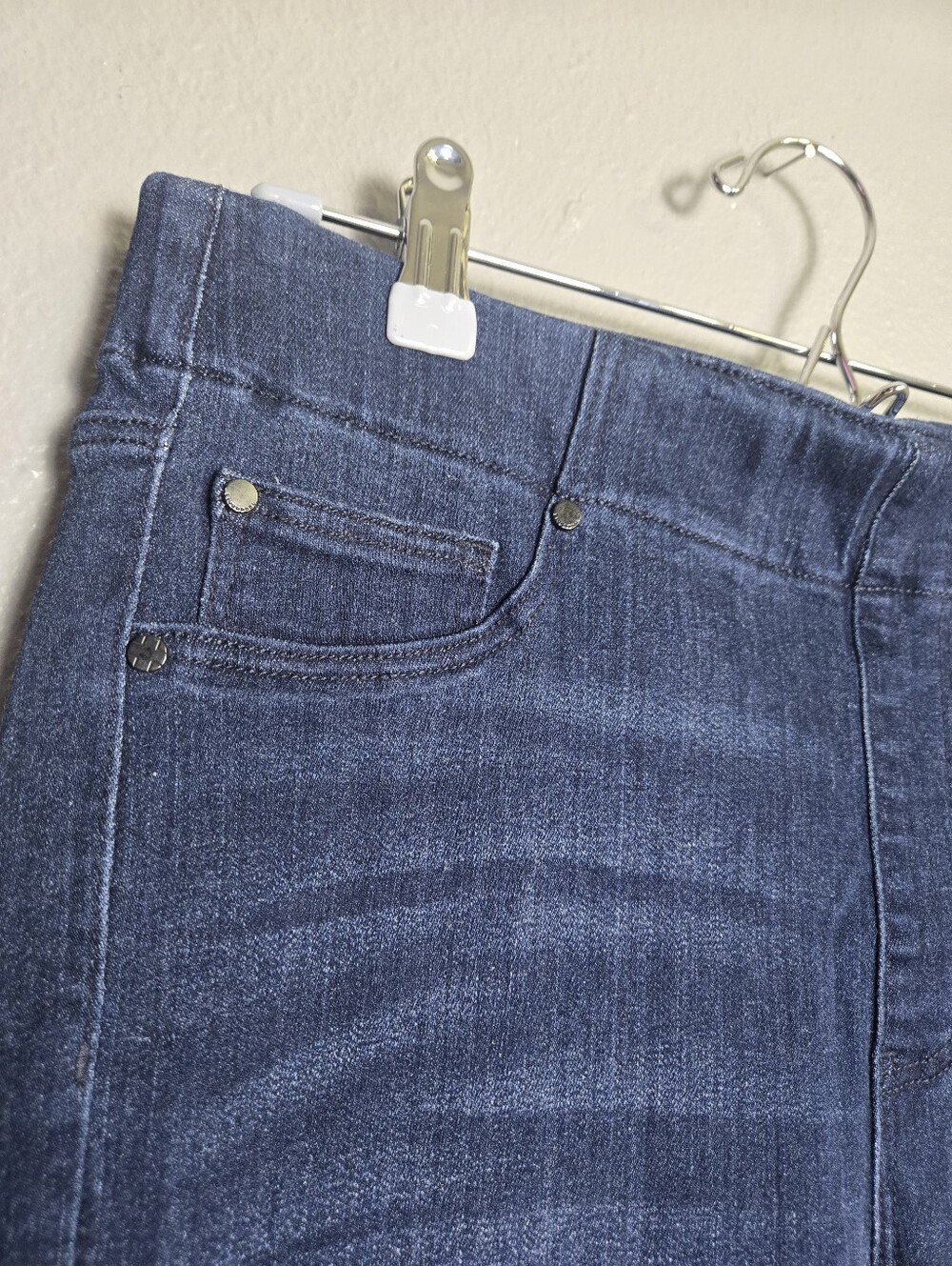 Liverpool Dark Wash Pull On Jeans Style The Crop Size 12/31 - Picture 3 of 16